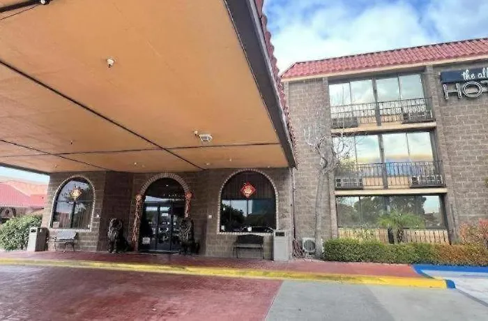 Alhambra Hotel